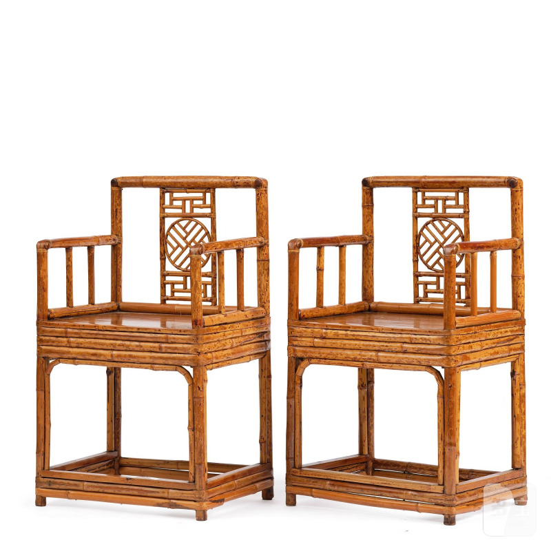 A pair of spotted bamboo arm-chairs, - 图1